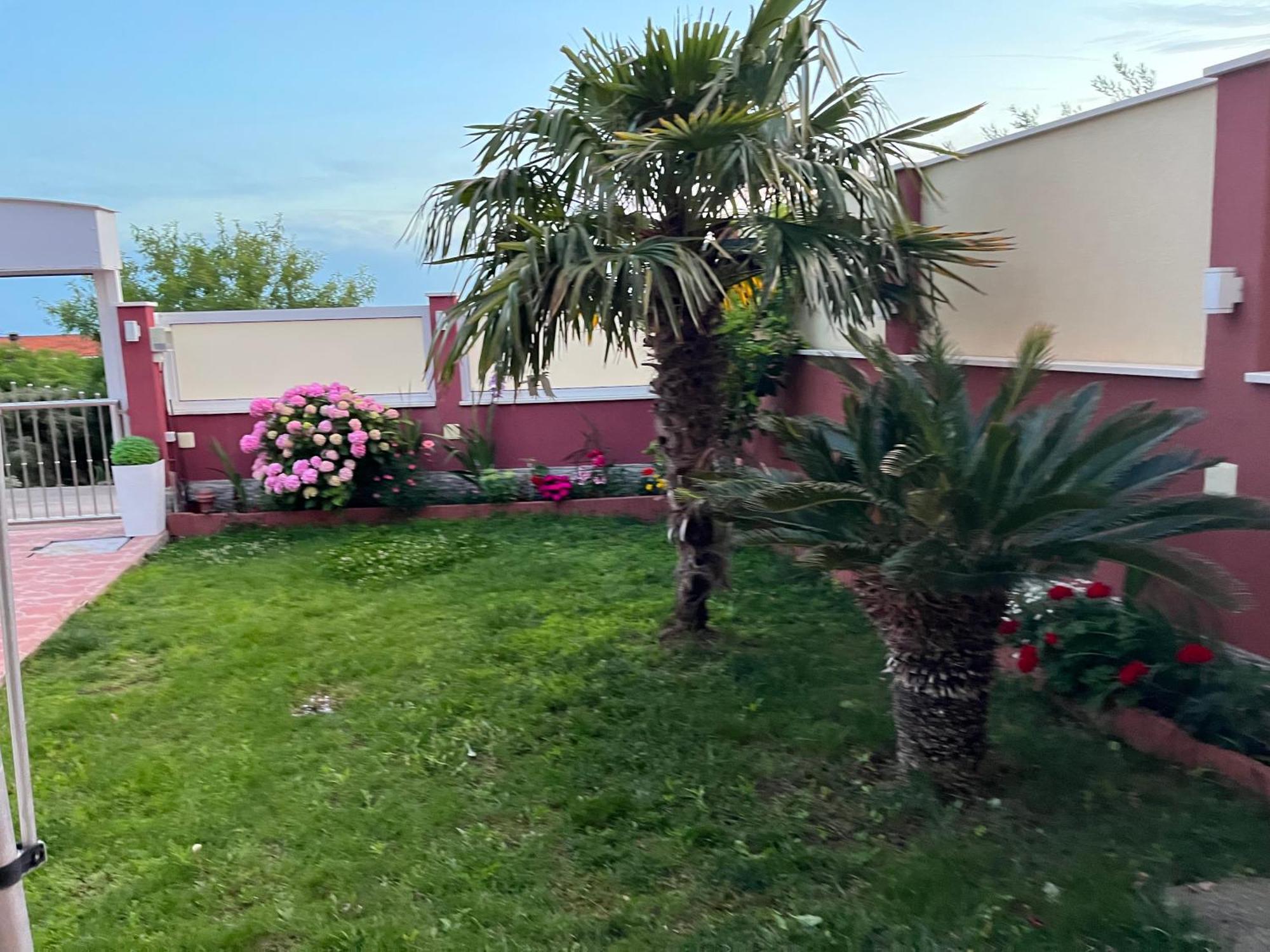 Apartments Villa Stella Maris Rogoznica  Zewnętrze zdjęcie