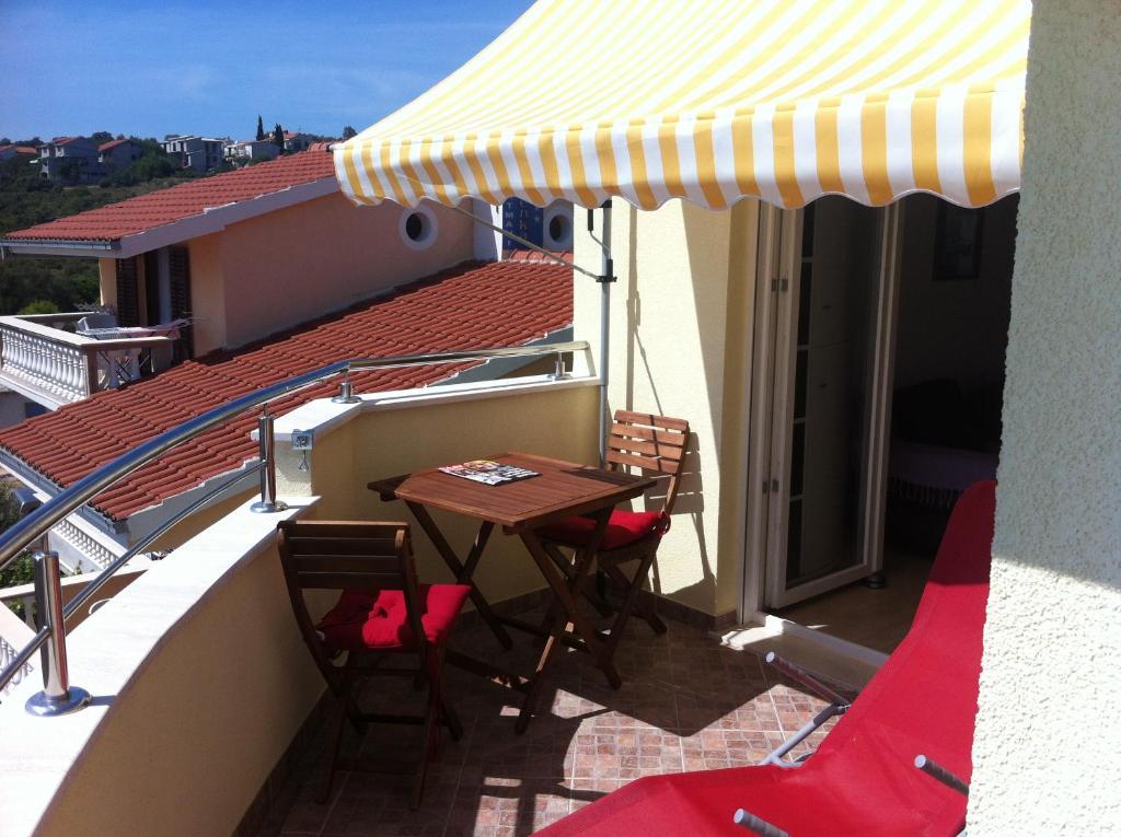 Apartments Villa Stella Maris Rogoznica  Zewnętrze zdjęcie