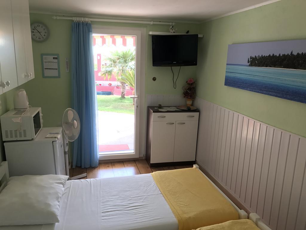 Apartments Villa Stella Maris Rogoznica  Zewnętrze zdjęcie